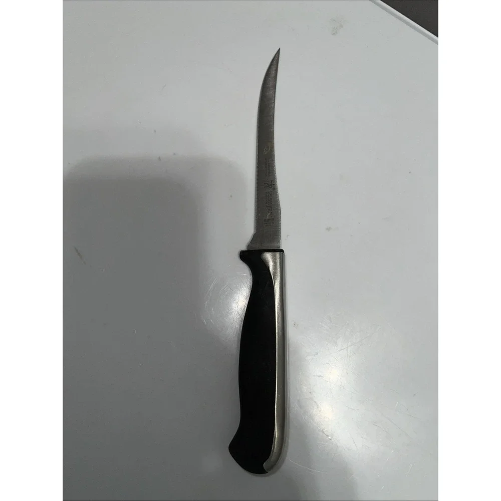 J.A. HENCKELS FINE EDGE SYNERGY 5